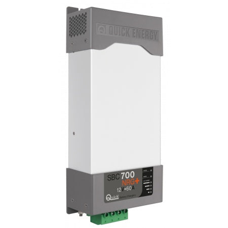 Chargeur de batterie NRG Medium 12V/24V avec charge intelligente, sorties multiples et protection thermique avancée.