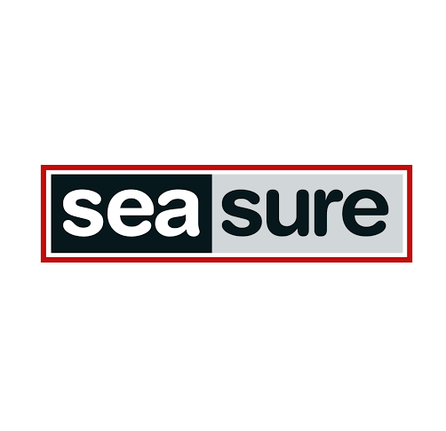 Le logo Sea Sure représente la fiabilité et l'innovation dans le domaine de l'accastillage marin. Avec un design épuré et moderne en noir, blanc et gris, encadré par un liseré rouge, il reflète l'excellence de la marque dans la fabrication de pièces pour voiliers et dériveurs. Idéal pour renforcer la crédibilité de votre boutique nautique en ligne.