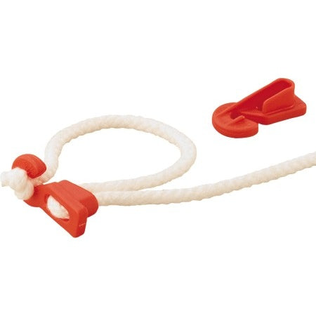 Le Clamcleat® Jiffy Tie est un dispositif simple et peu coûteux qui permet de fixer rapidement des charges légères. Les applications typiques sont la réduction des voiles, l'arrimage des housses, la fixation de paquets de voiles, de vêtements, d'espars, etc. - en fait, n'importe laquelle des nombreuses tâches à bord ou à terre qui requièrent une fixation rapide et efficace sans les inconvénients des nœuds. L'une des applications industrielles est la mise en faisceau des câbles de données.