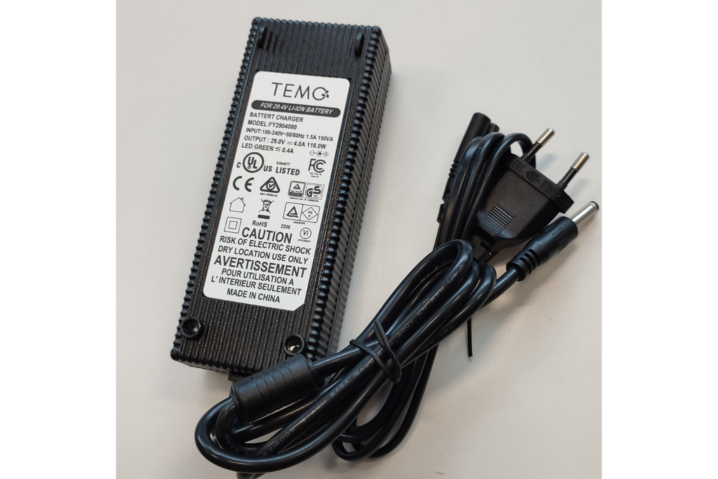 TEMO 450 Ersatz-220-V-Ladegerät
