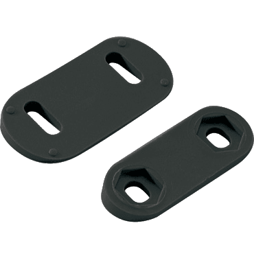 Cette base inclinée permet un montage optimisé pour les taquets coinceurs, facilitant l’installation dans des positions spécifiques sur le bateau ou dans des configurations de gréement nécessitant un angle particulier. Conçue pour offrir un montage incliné précis et sécurisé, elle est compatible avec les taquets coinceurs ayant un entre-axe de 27 mm, garantissant une fixation stable et fiable.
Caractéristiques :
Compatibilité : Convient aux taquets coinceurs avec un entre-axe de 27 mm
