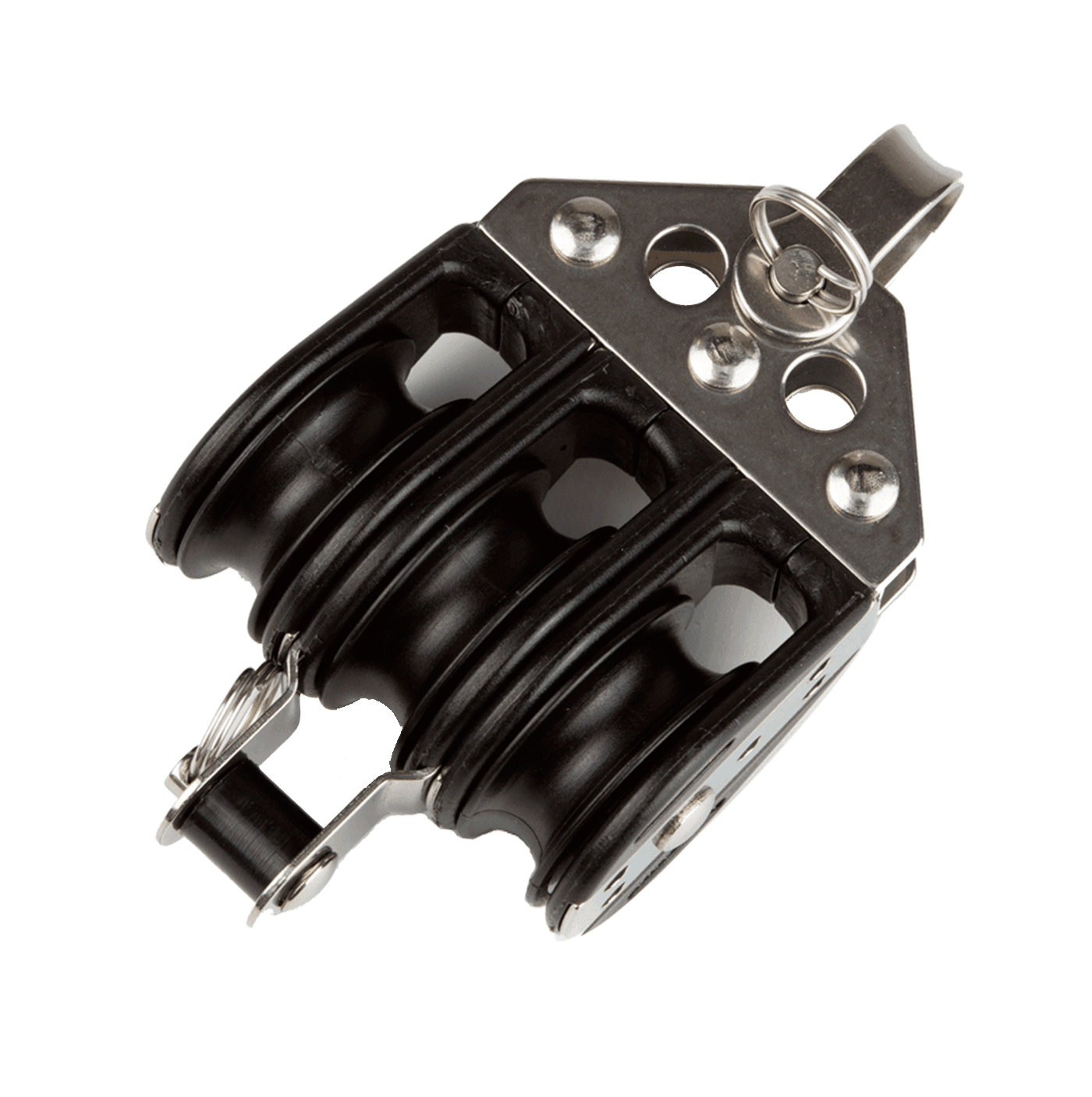 L’image montre une poulie à billes Viadana triple avec ringot, dotée d’un réa de 38 mm. Elle accepte des cordages jusqu’à 10 mm et supporte une charge maximale de travail de 230 kg et une charge de rupture de 950 kg. Le ringot intégré maintient le cordage en place pour plus de sécurité. Fabriquée en inox ou aluminium anodisé, elle est résistante à la corrosion, idéale pour les applications marines.