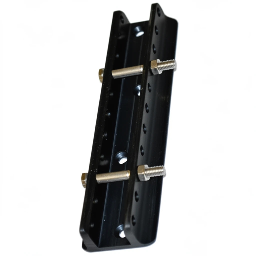 Rail aluminium pied de mât Super Spars.