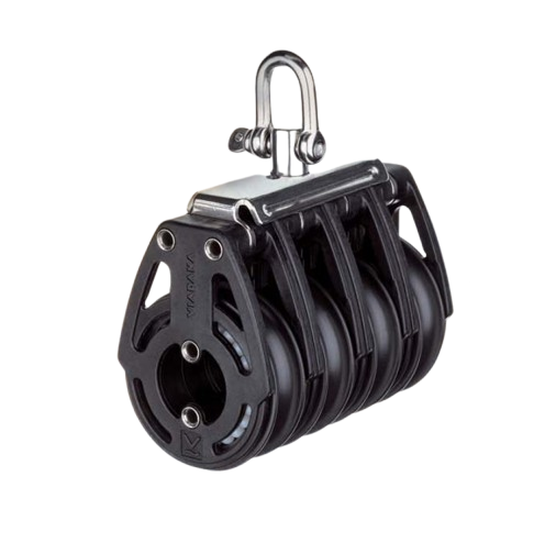 Parfaite pour les manœuvres telles que le hâle-bas, les écoutes de grand-voile ou le pataras, la Viadana 96.73 offre une réduction d'effort optimale avec un système 8:1 lorsqu'elle est associée çà la  poulie winch 14.36. Un choix indispensable pour les navigateurs exigeants.