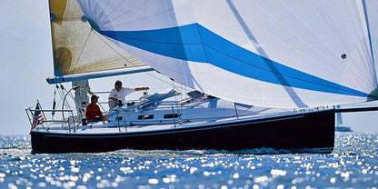 J/109 J Boats voilier course 35 pieds.